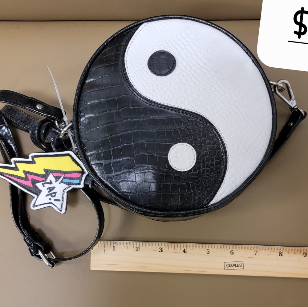 Betsey Johnson Ying yang bag